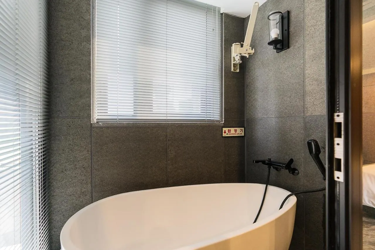 ***  Hotel The May Jongno Seoul South Korea